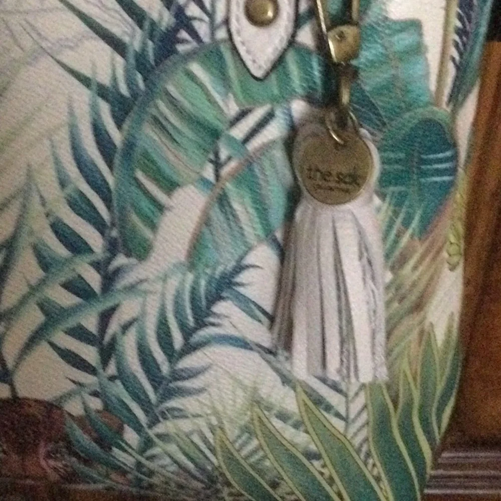 The SAK Collective ARRIBA Stone Ivory Jungle Tote Handbag Vegan Leather Beauty - Picture 4 of 7